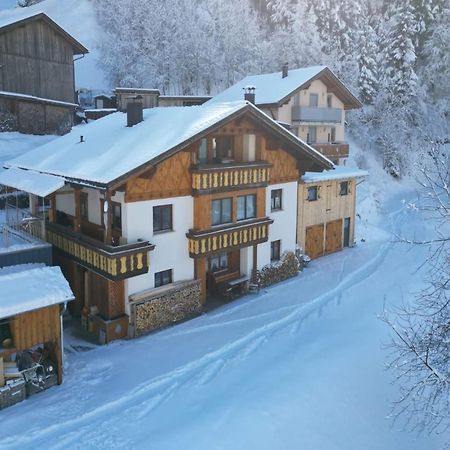 Apartment On The Mountainside In Зилбертал Екстериор снимка