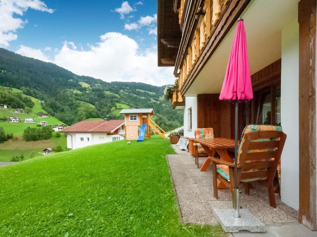 Apartment On The Mountainside In Зилбертал Екстериор снимка