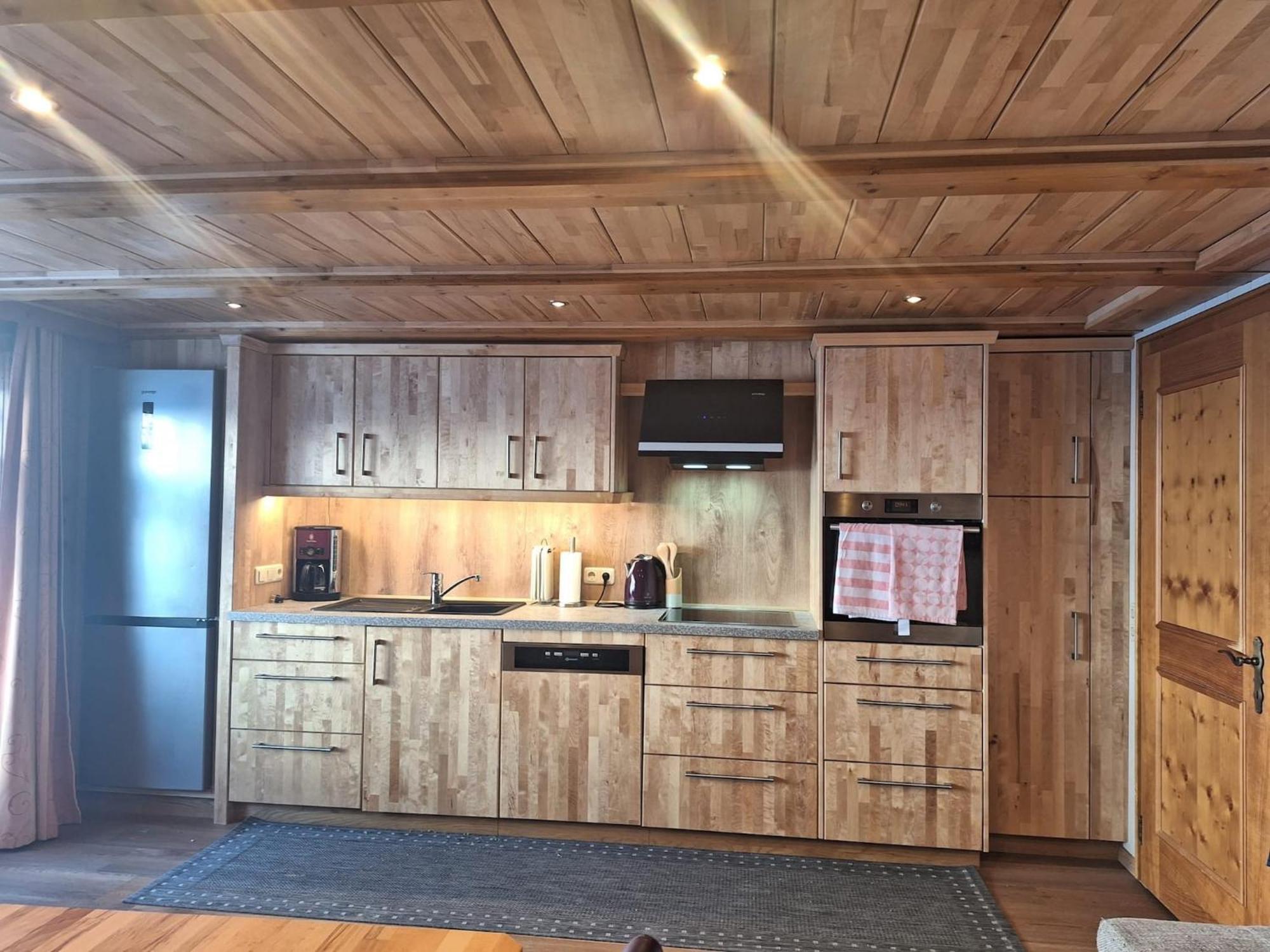 Apartment On The Mountainside In Зилбертал Екстериор снимка